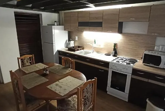 Privat L&l Apartamento Nová Lesná